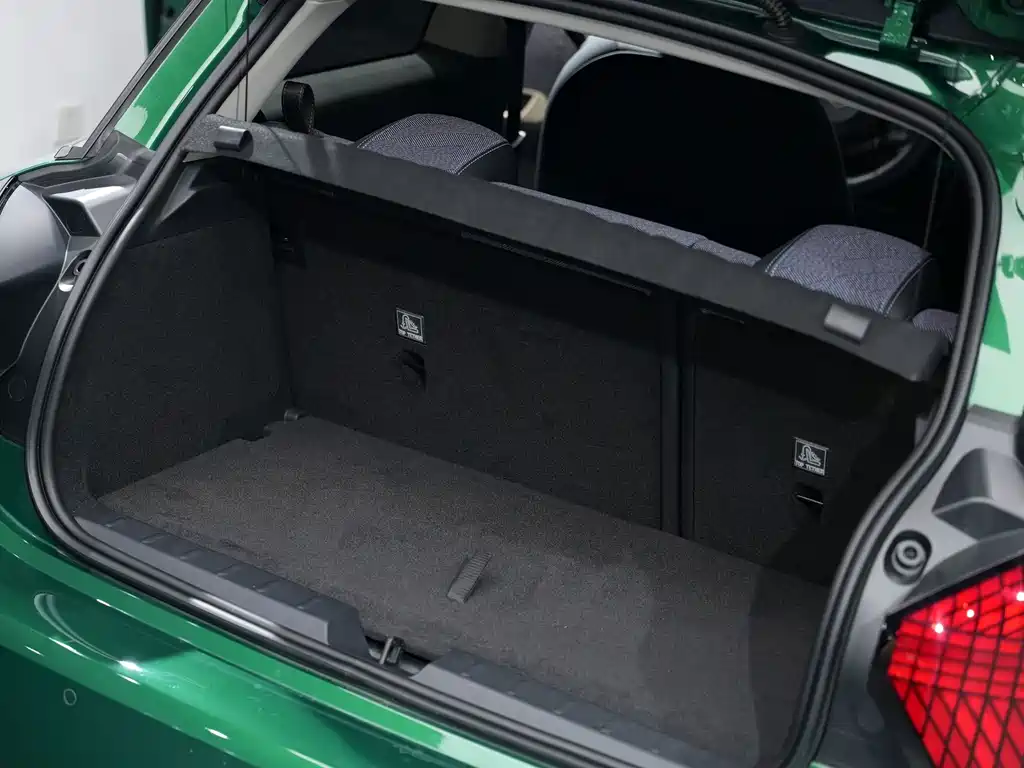 MINI MINI COOPER EV — миниатюра 8