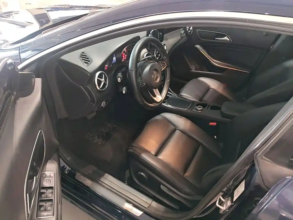 Mercedes-Benz CLA (Import) — миниатюра 16