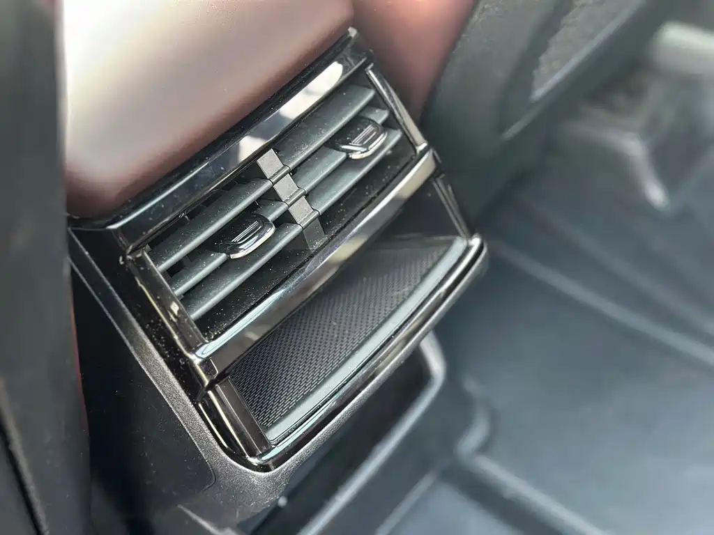 Geely Xingyue L — миниатюра 10