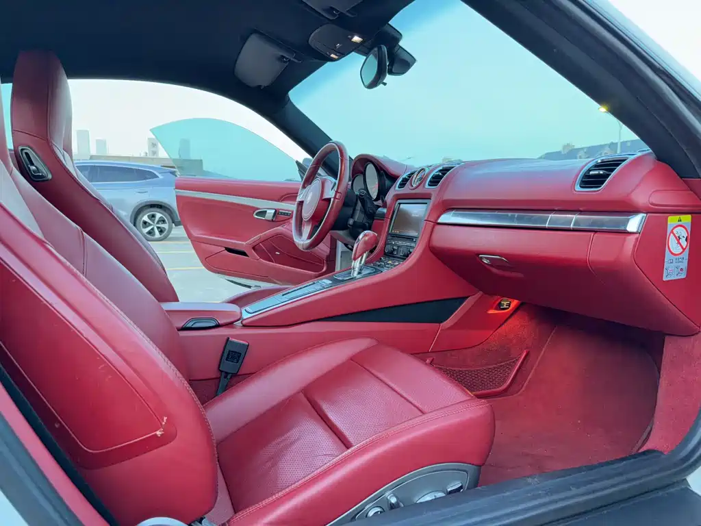 Porsche Cayman — миниатюра 11