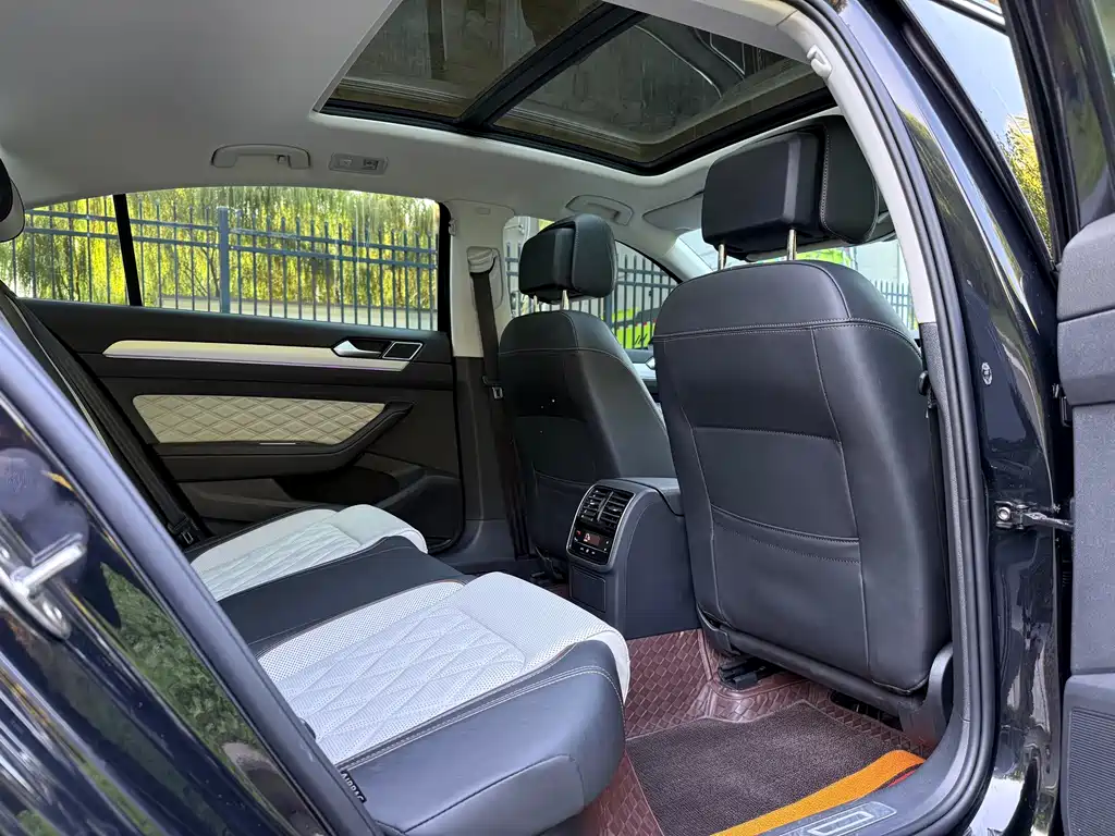 Volkswagen Magotan — миниатюра 10