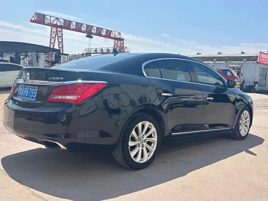 Buick LaCrosse 2013 2.0T SIDI Smart Flagship