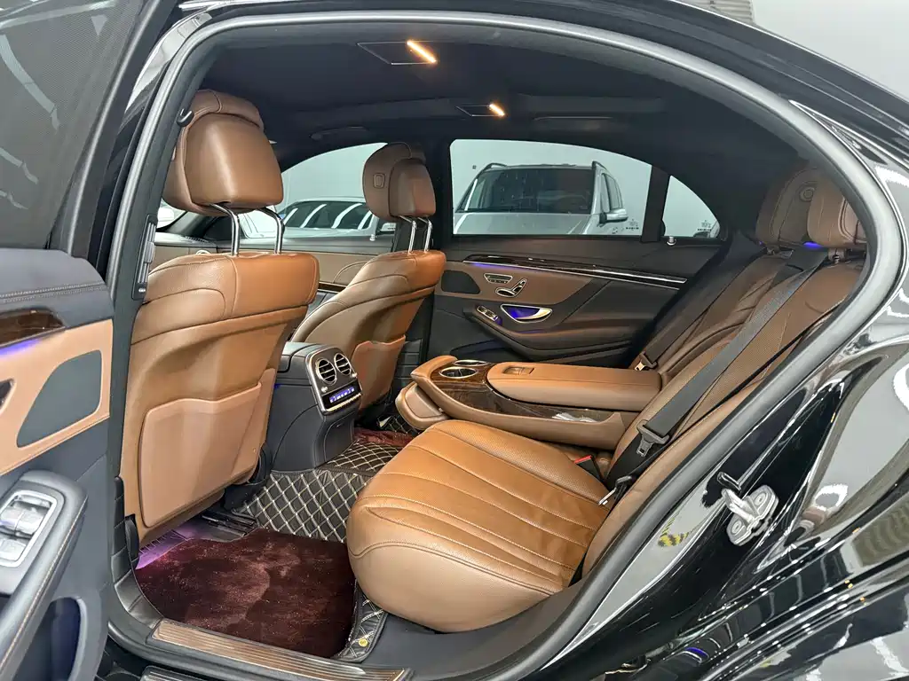 Mercedes-Benz S-Class — миниатюра 6