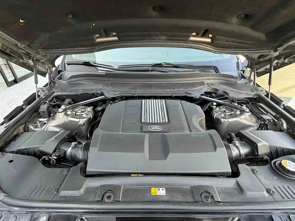 Land Rover Sport — миниатюра 12