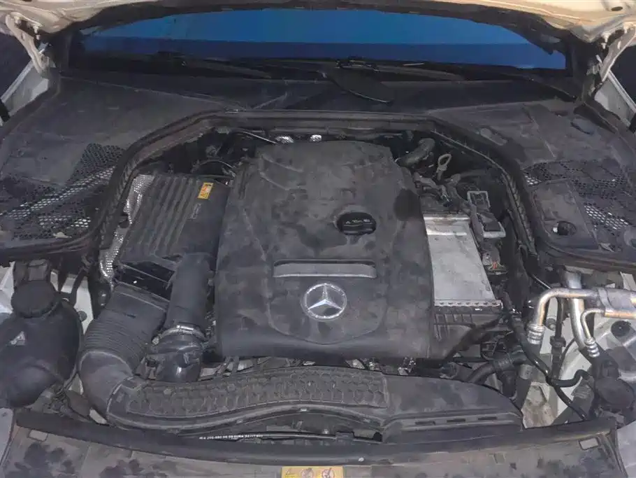 MERCEDES-BENZ C CLASS