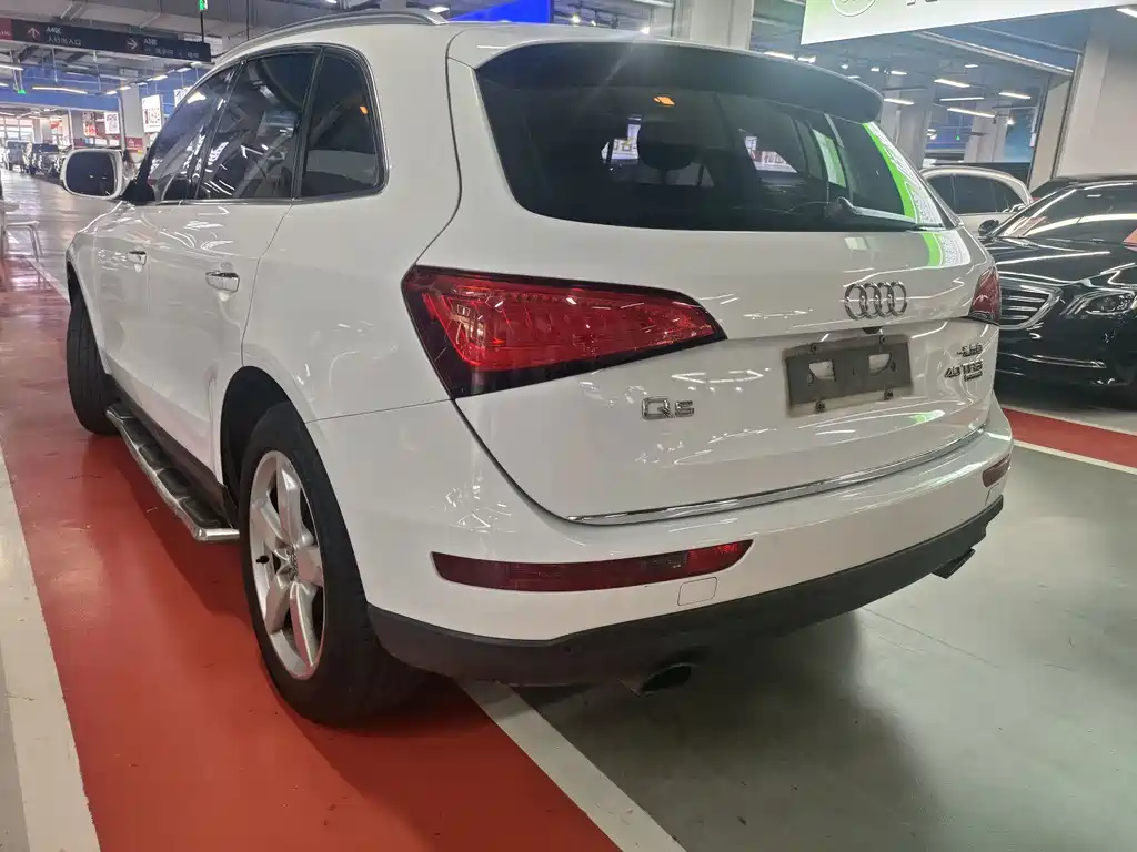 Audi Q5 — миниатюра 12