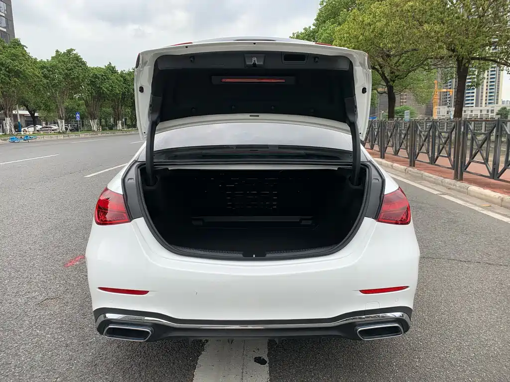 Mercedes-Benz C-Class C 2024 C 260 L Sport