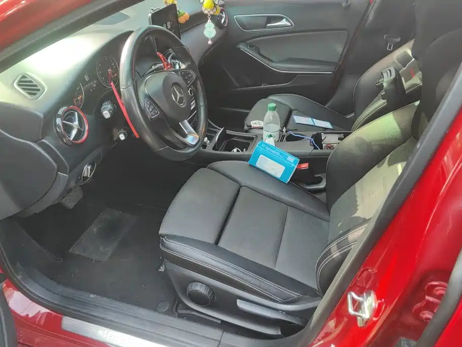 Mercedes-Benz A-Class (Import) — миниатюра 9