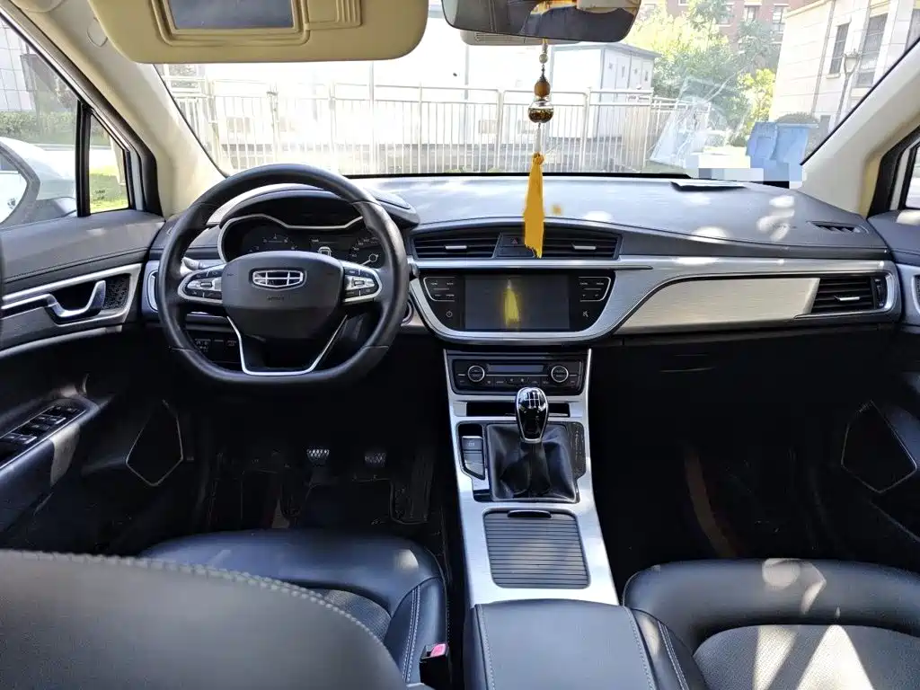 Geely Emgrand GS — миниатюра 13