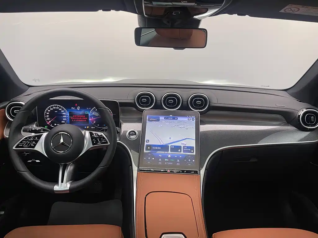 Mercedes-Benz GLC — миниатюра 21