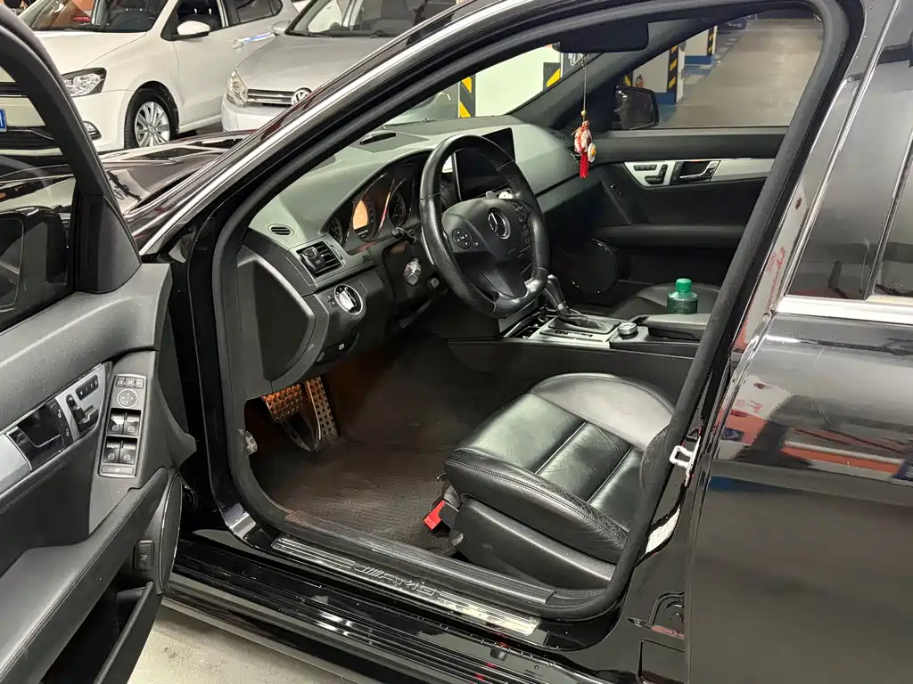 Mercedes-Benz C-Class AMG — миниатюра 8