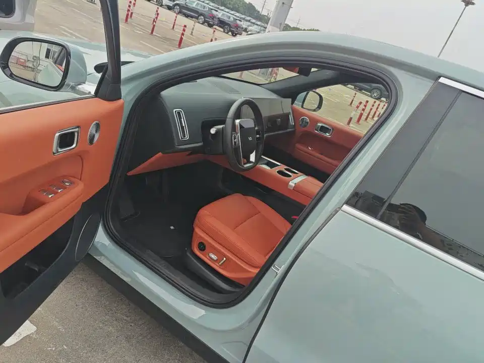 Li Auto Li L6 — миниатюра 2