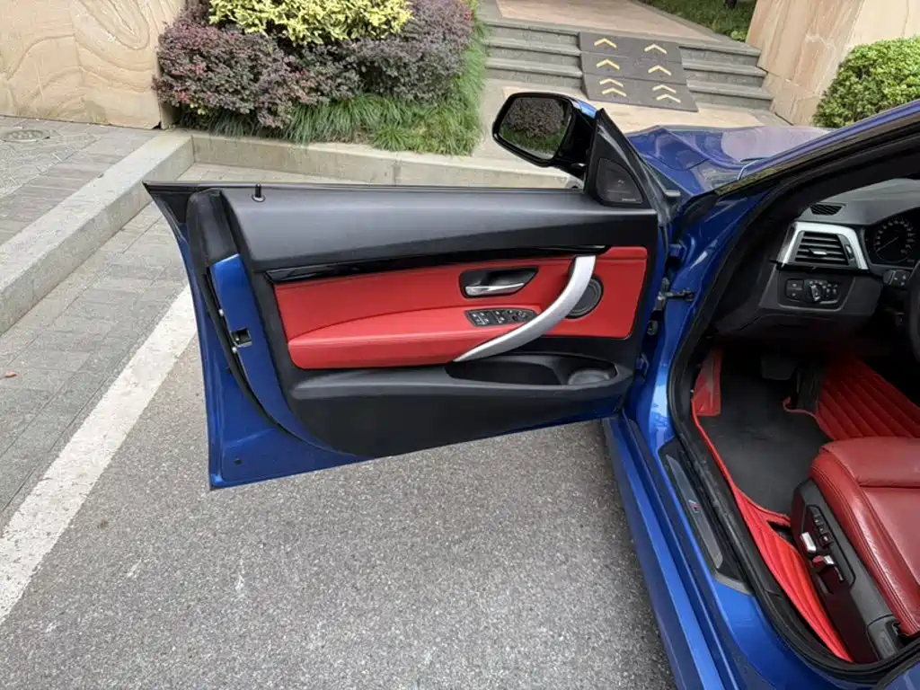 BMW 3 Series GT — миниатюра 16