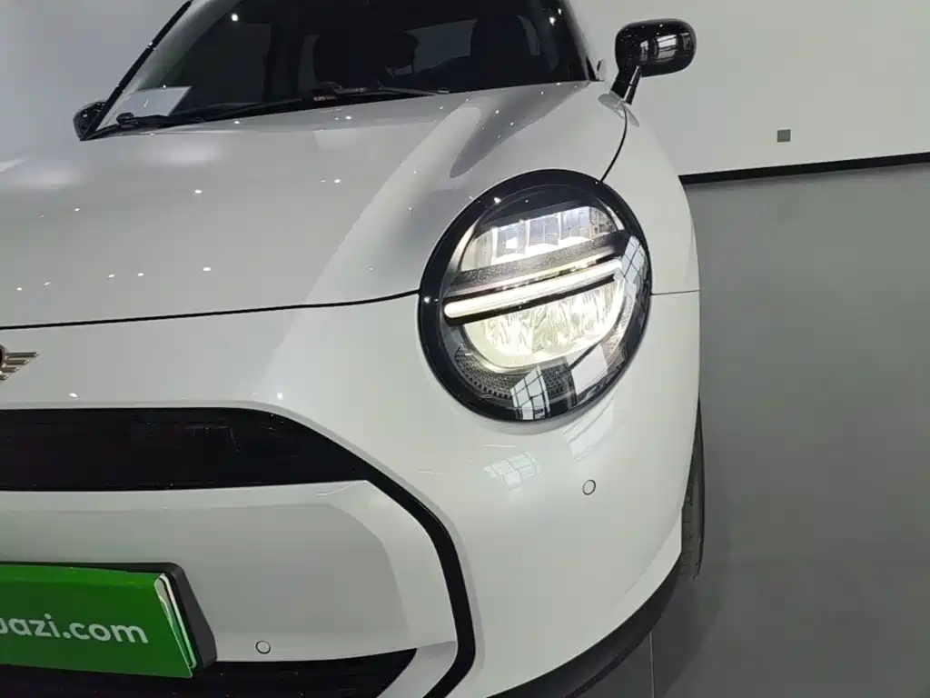 MINI MINI COOPER EV — миниатюра 24