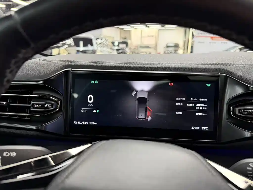 NIO ES8 — миниатюра 16
