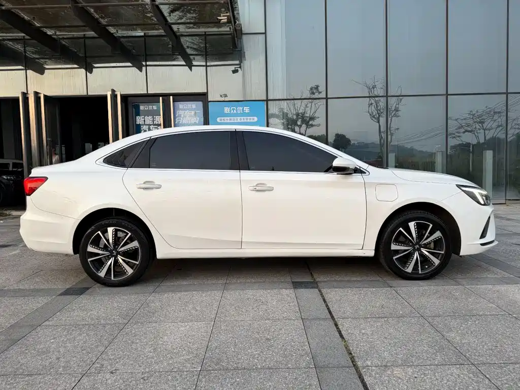 Roewe Feifan ER6 — миниатюра 7