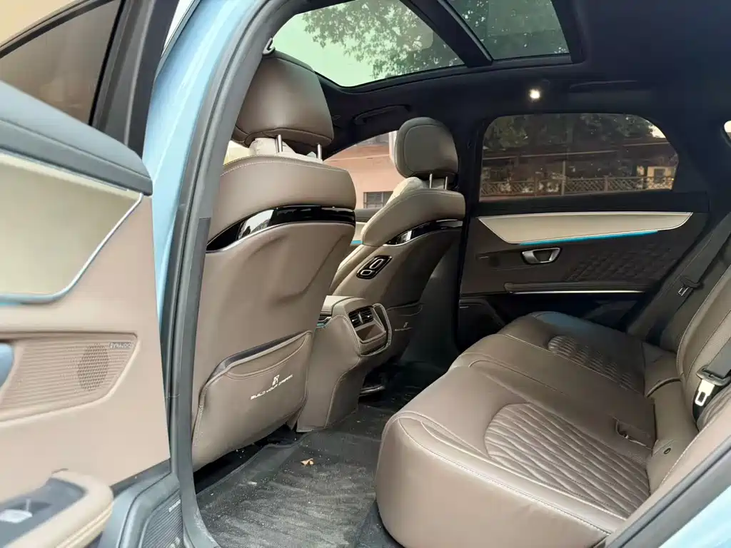 BYD Han — миниатюра 9
