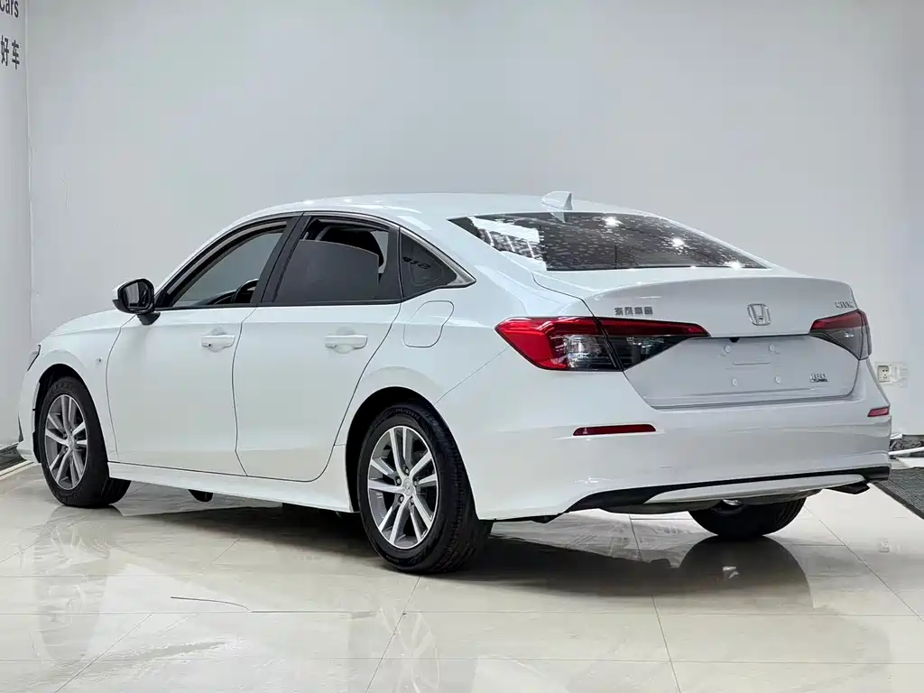 Honda Civic — миниатюра 6