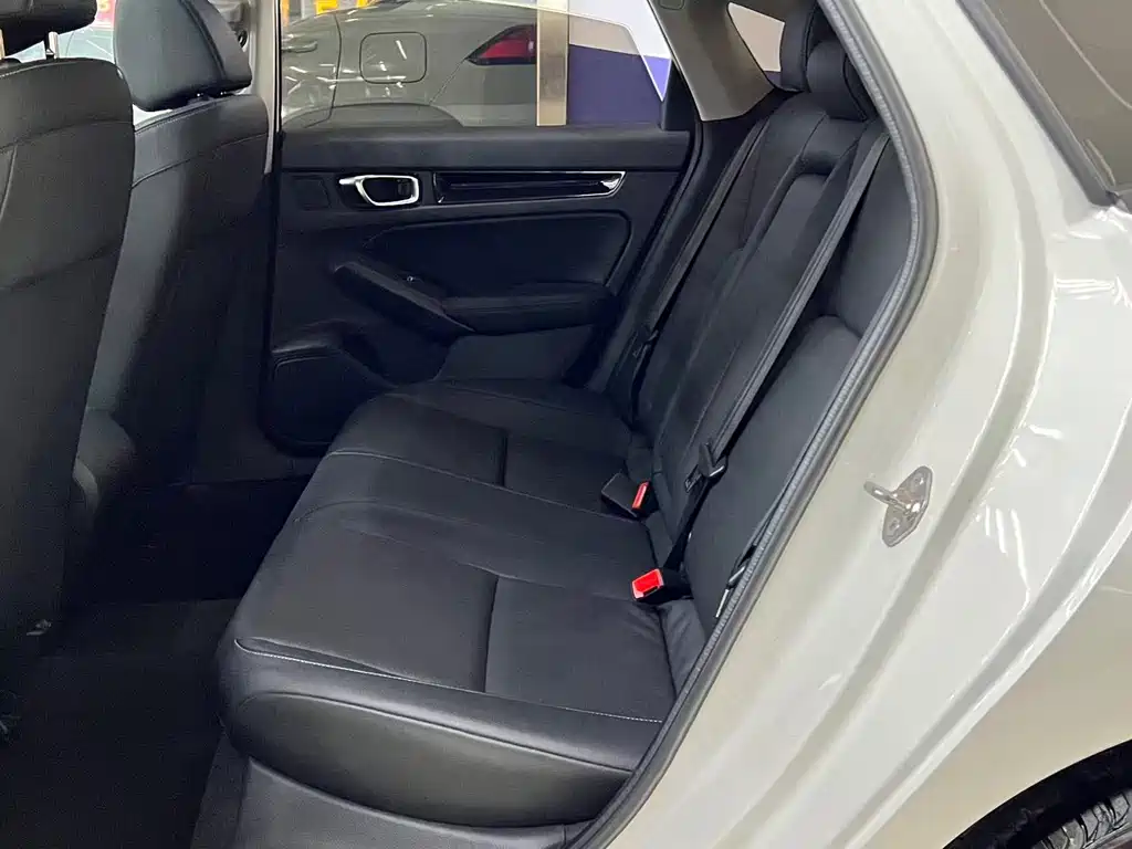 Honda Civic — миниатюра 12