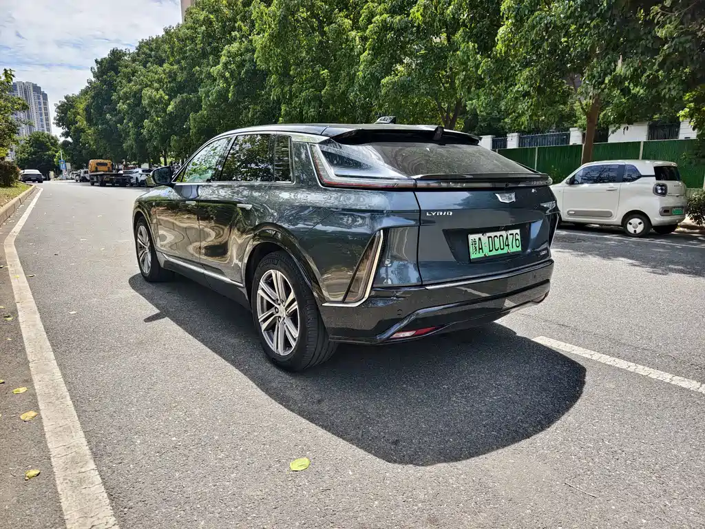 Cadillac Lyriq — миниатюра 9