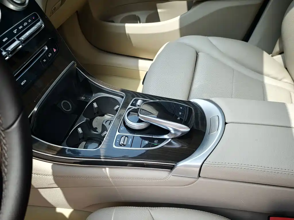Mercedes-Benz GLC — миниатюра 5