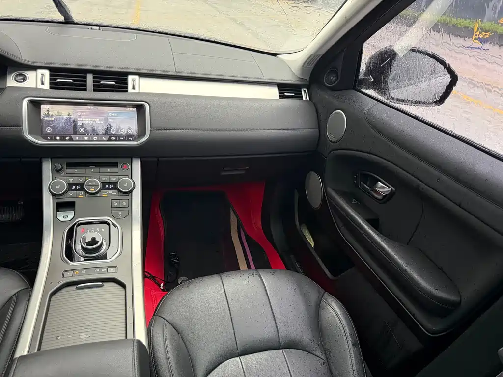 Land Rover Evoque — миниатюра 9
