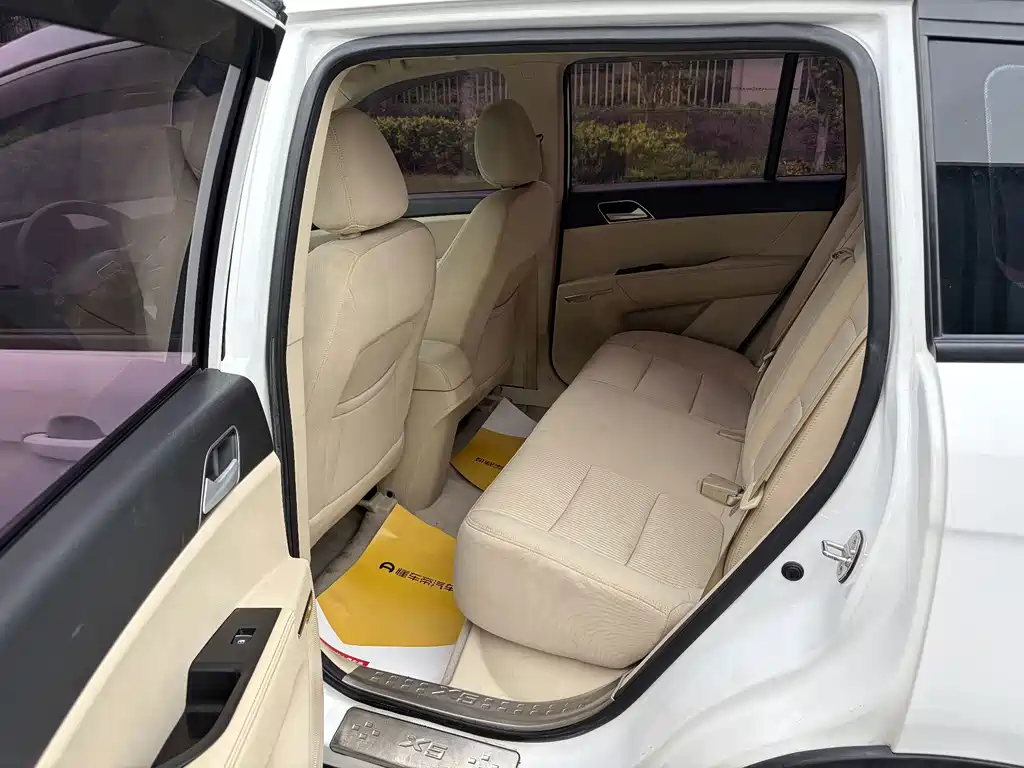 Zotye X5 — миниатюра 10