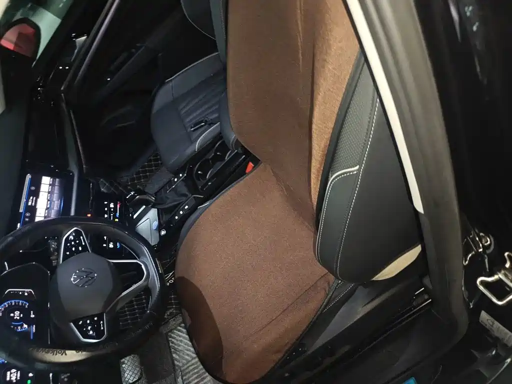 Volkswagen Passat — миниатюра 11