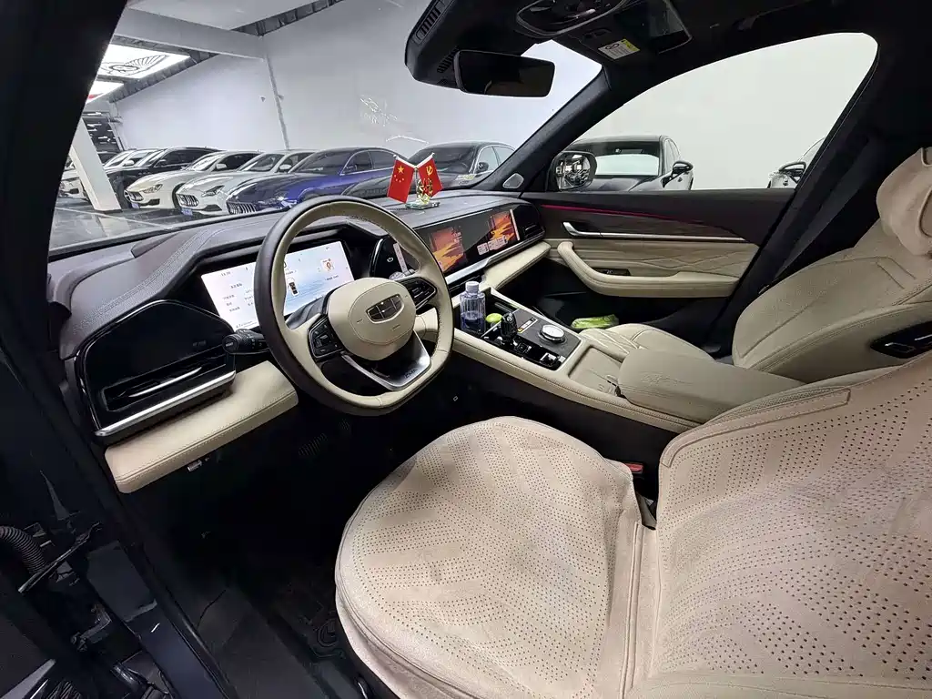 Geely Xingyue L — миниатюра 5