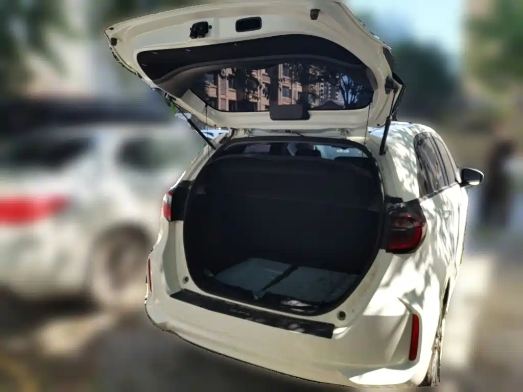 Honda Fit — миниатюра 15