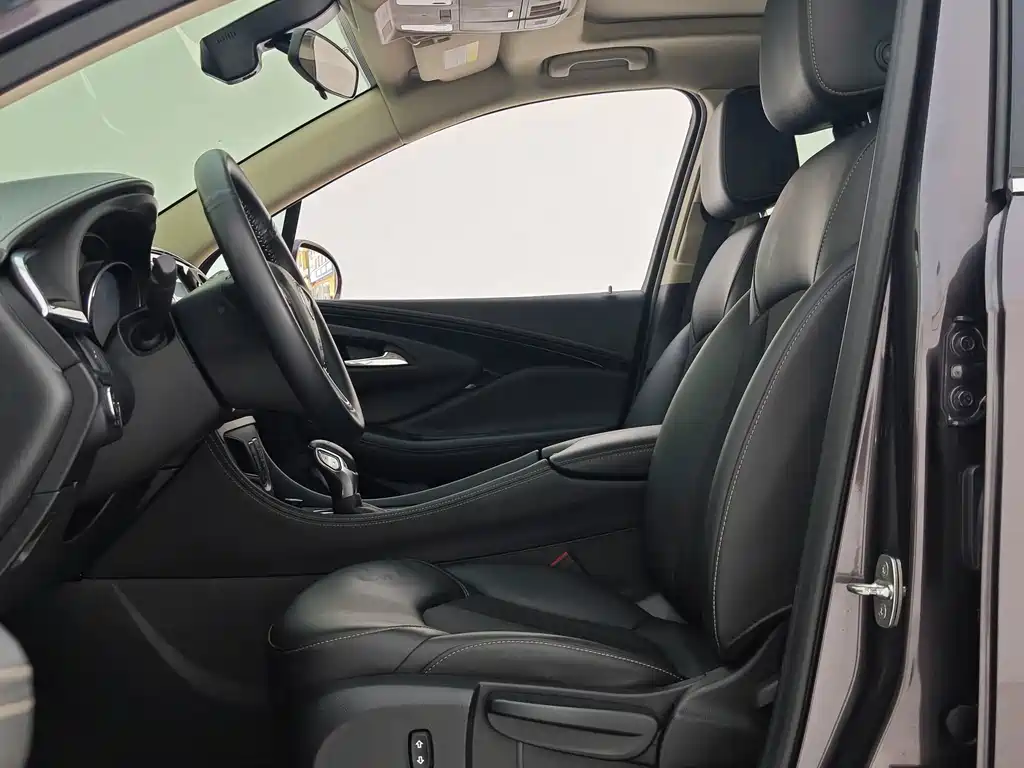 Buick Envision Plus — миниатюра 7
