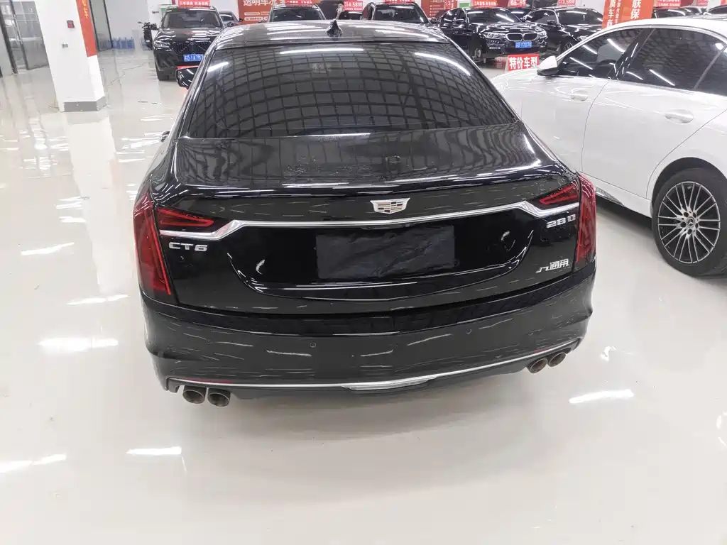 Cadillac XT6 — миниатюра 3