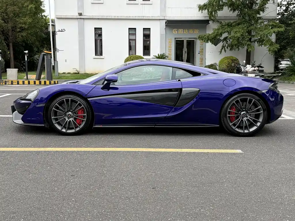 McLaren 570 — миниатюра 3