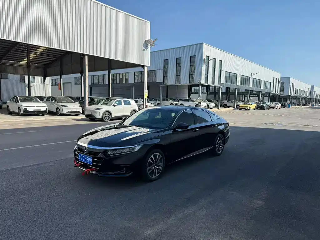 Honda Accord — миниатюра 2