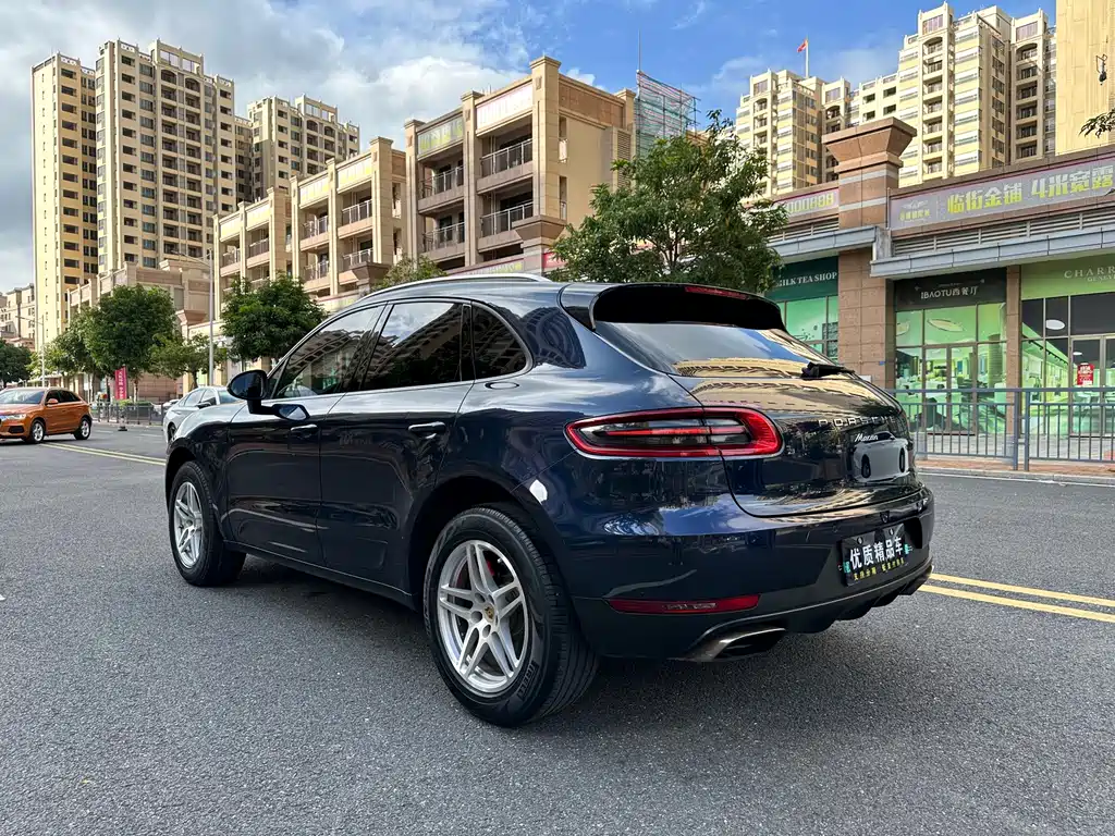 Porsche Macan — миниатюра 6