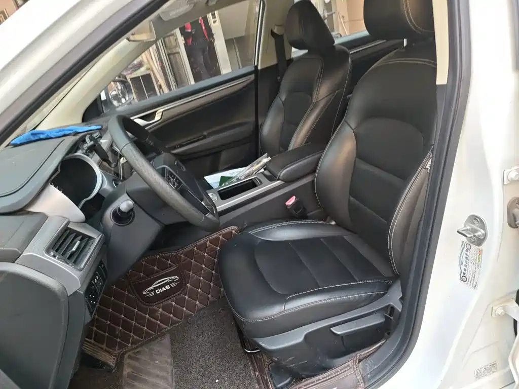 Geely Emgrand GL — миниатюра 11