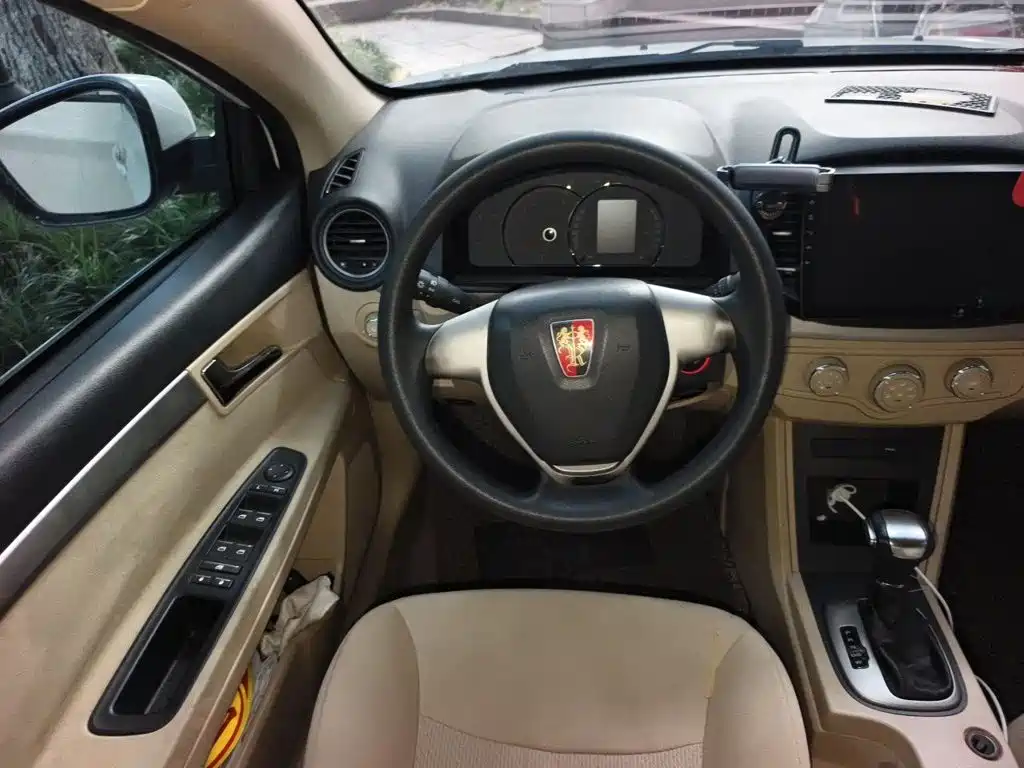 Roewe 350 — миниатюра 3