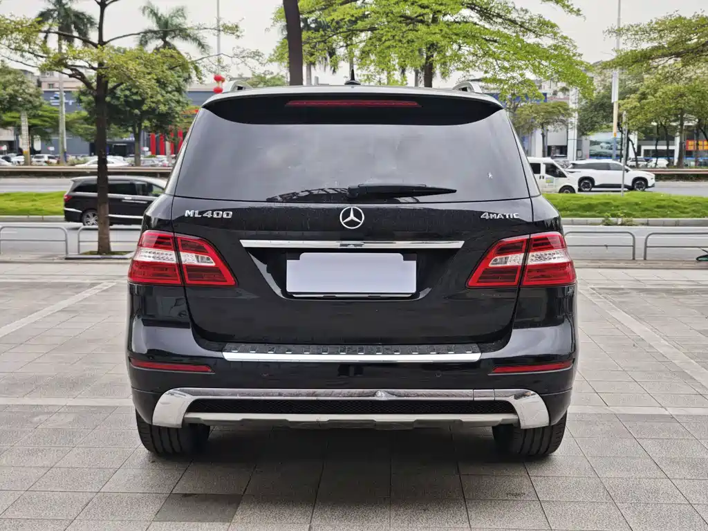 Mercedes-Benz M-Class — миниатюра 3