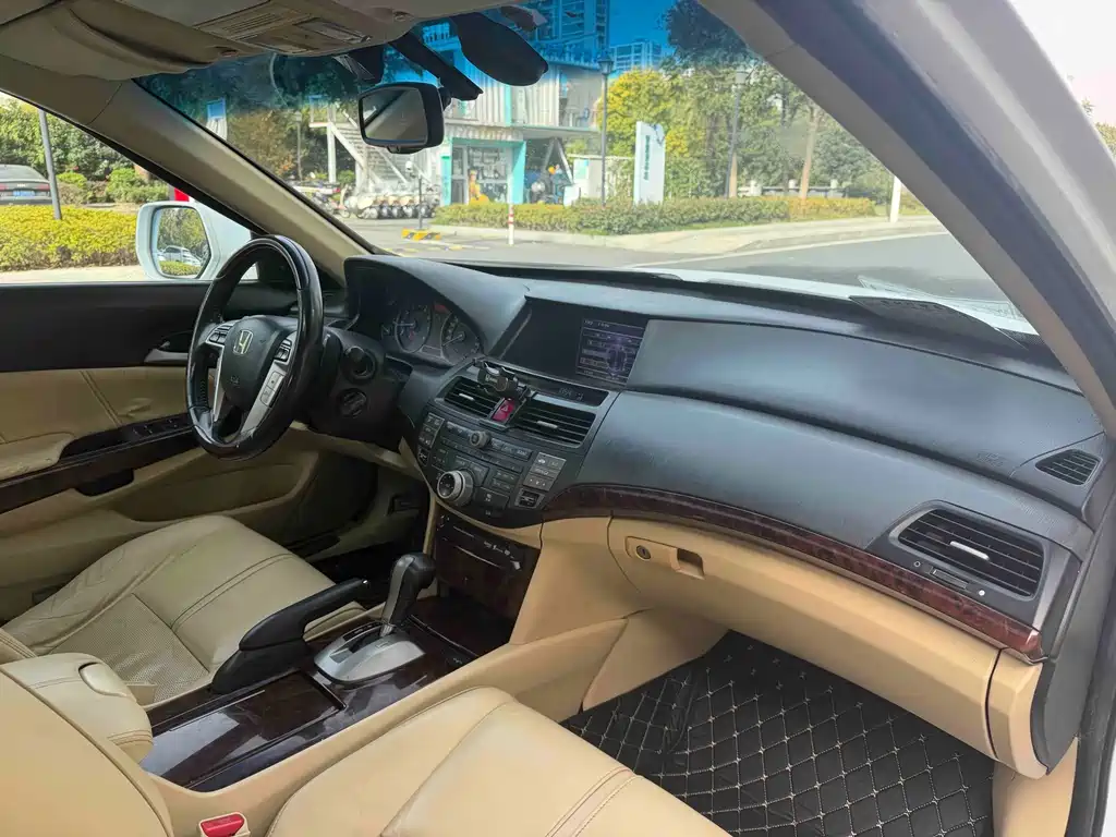 Honda Crosstour — фотографии объявления, Фото 11