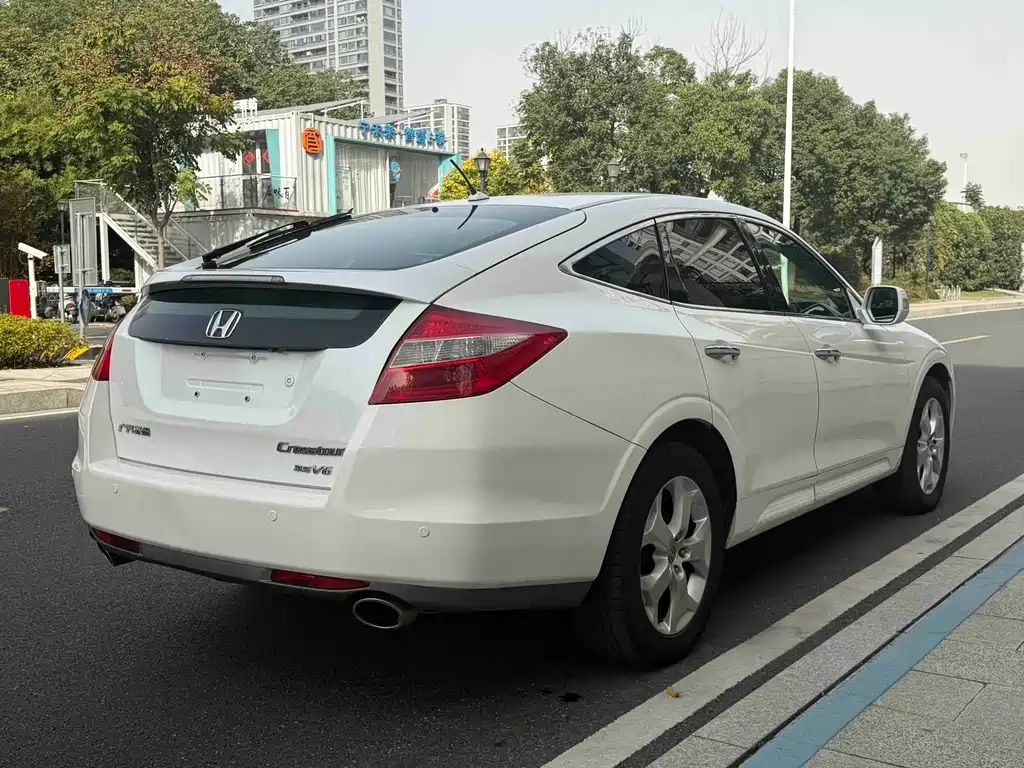 Honda Crosstour 2011 3.5L Luxury