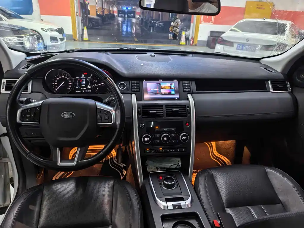 Land Rover Discovery Sport — миниатюра 9