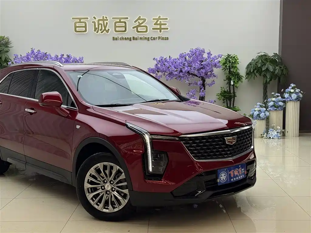 Cadillac XT4 2024 28T Luxury