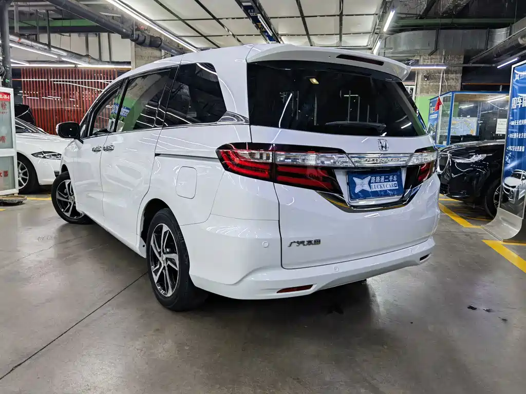 Honda Odyssey — миниатюра 4