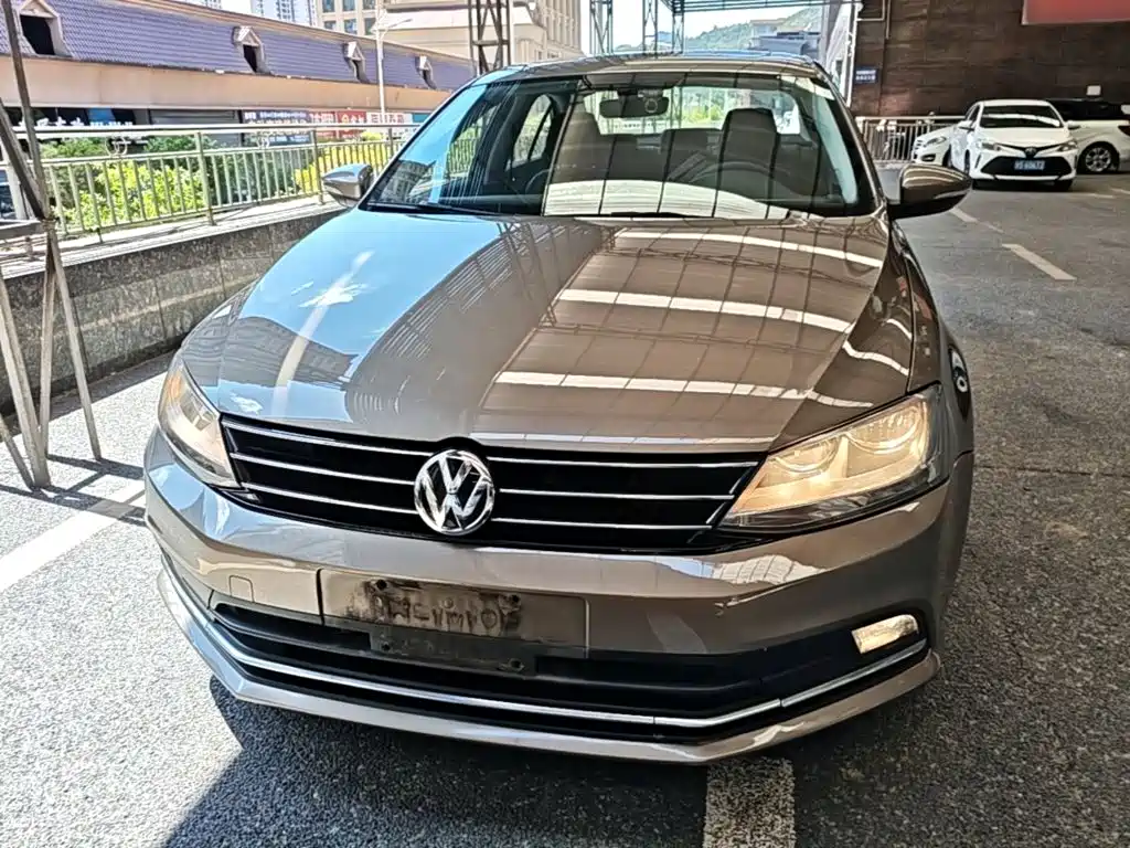 Volkswagen Sagitar — миниатюра 3