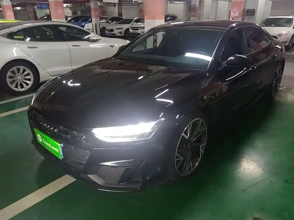 Audi A7L 2023