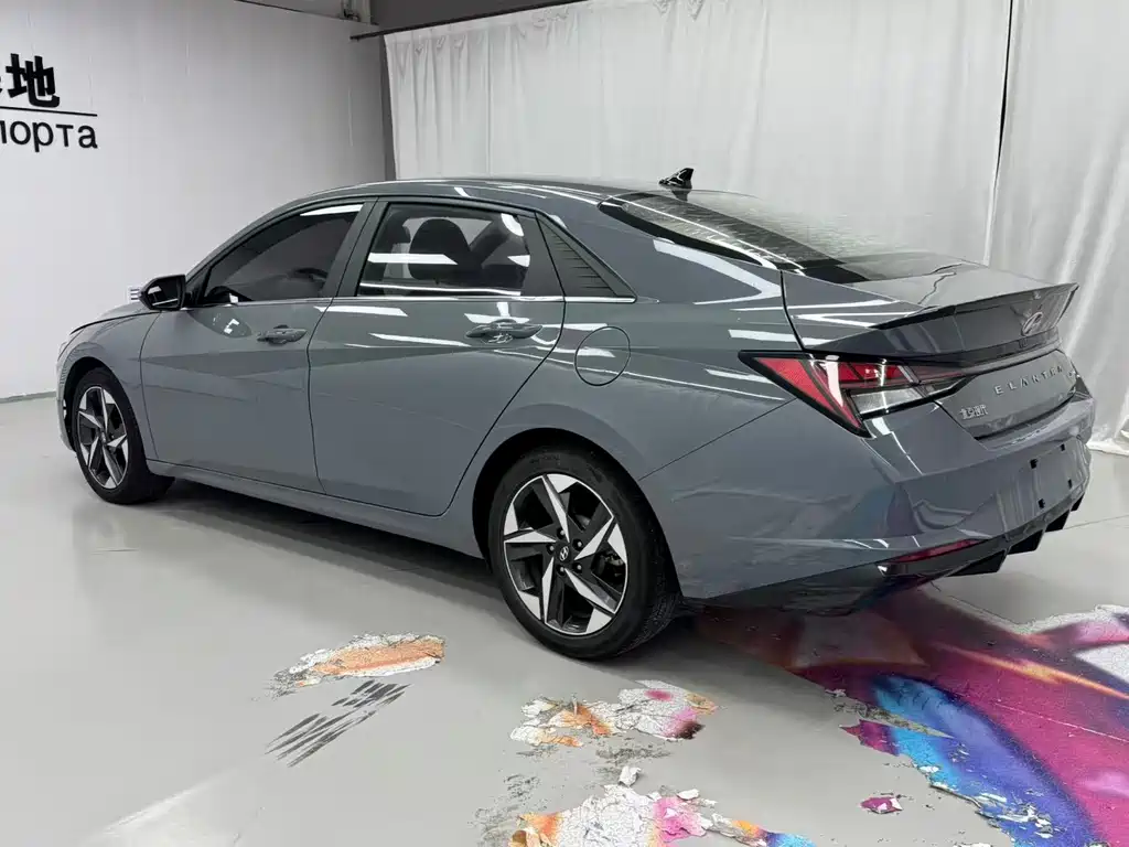 Hyundai Elantra 2022 240TGDi DCT LUX Luxury