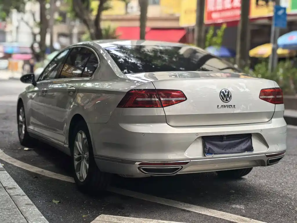 Volkswagen Magotan — миниатюра 5