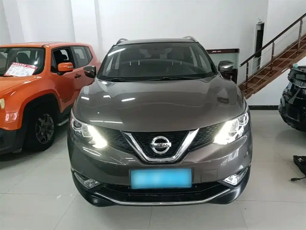 Nissan Qashqai 2017 2.0L CVT Smart V