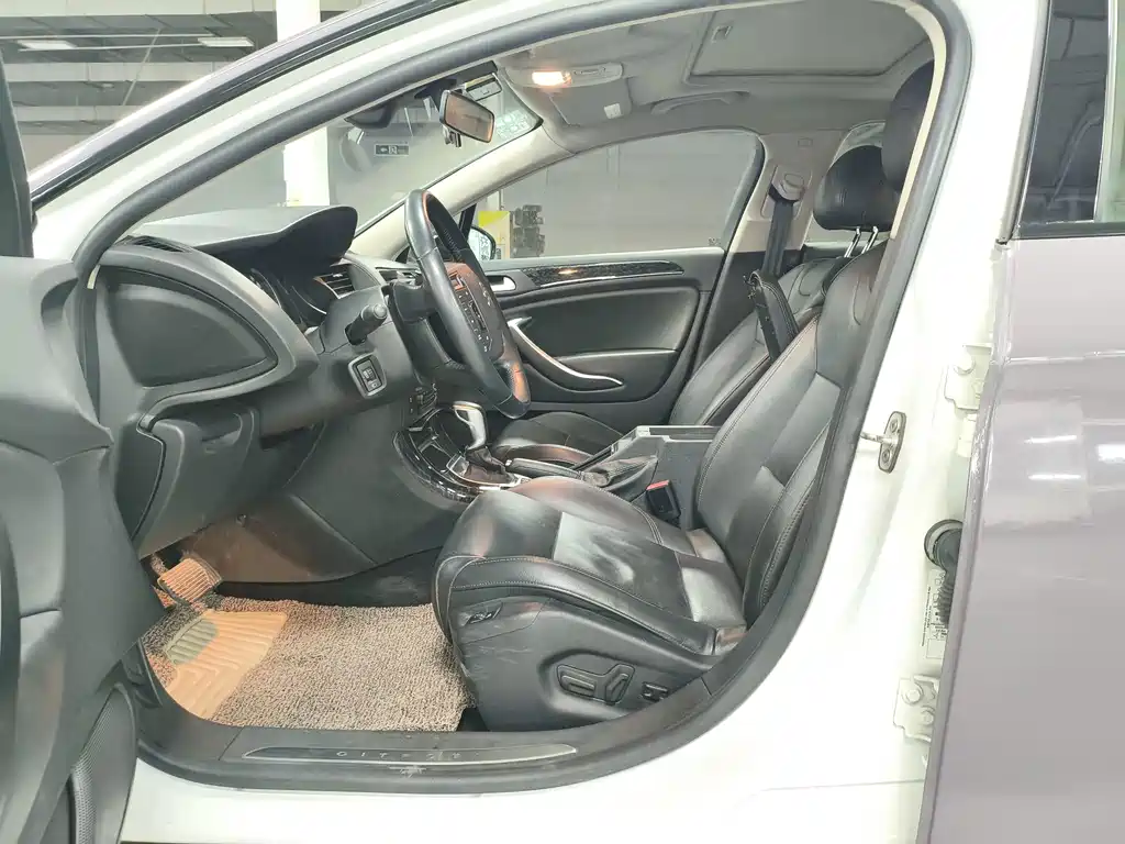 Citroen C5 — миниатюра 9