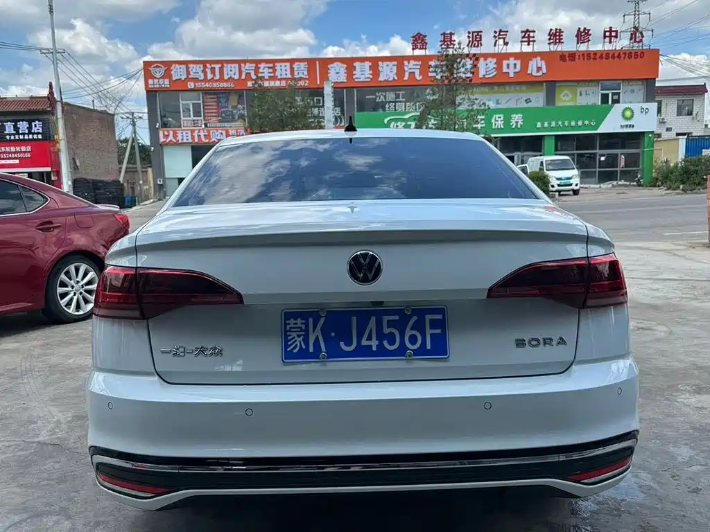 Volkswagen Bora — миниатюра 4